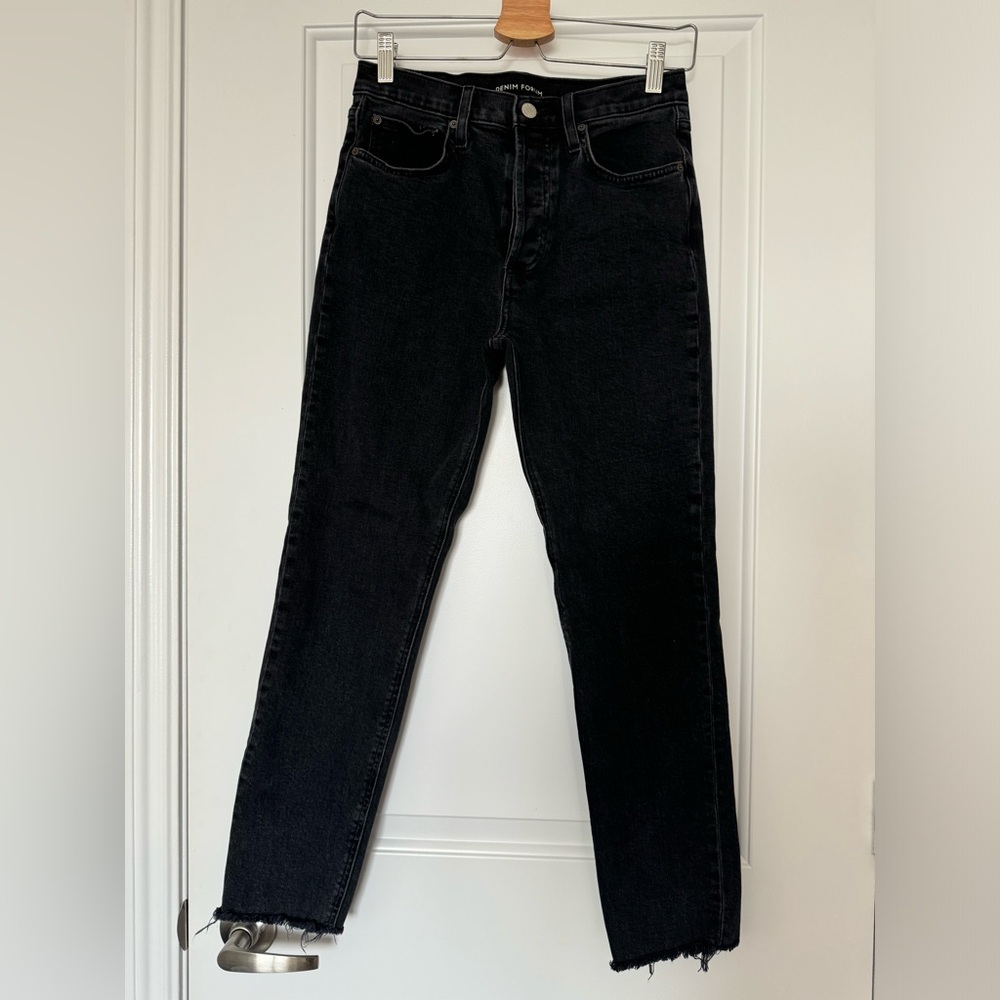 Aritzia Denim Forum the Yoko high rise slim black jeans, size 27 - Picture 9 of 16